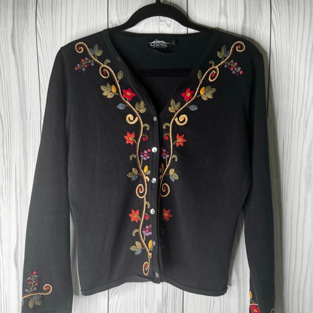Black Embroidered Crew Cardigan Sweater - Roundtree & Yorke